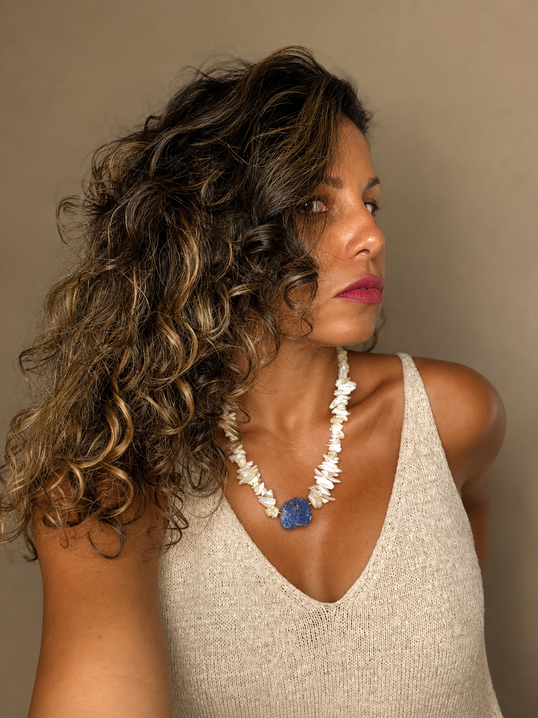 COLAR MARÉ AZUL