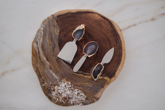 CONJUNTO TABÚA COM QUARTZO FUMÊ & TRIO DE FACAS COM CABO DE ÁGATA DOURADO✨